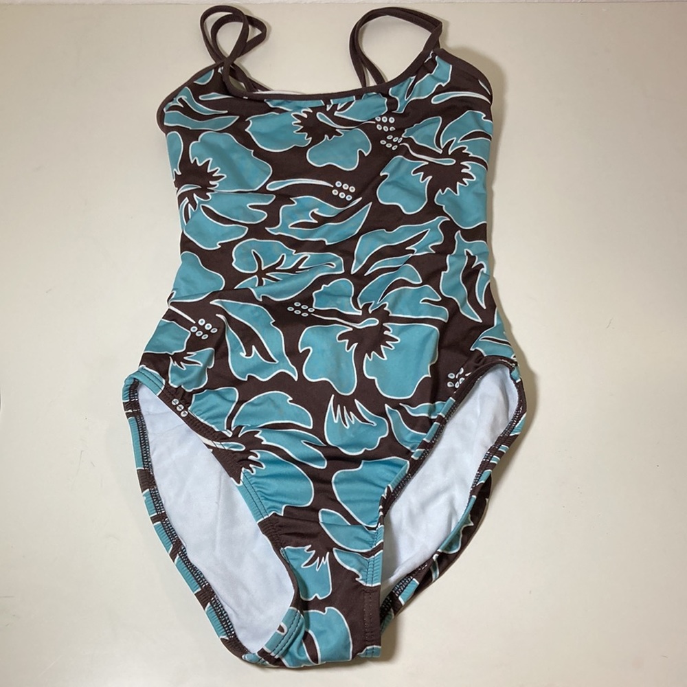 Title Nine One Piece Swim Suit in Tropical Print, XS